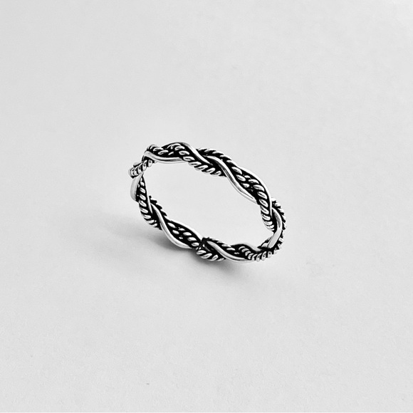 Sterling Silver Unisex Twisted Rope Ring, Silver Band, Braid Rings, Stackable - Picture 8 of 13